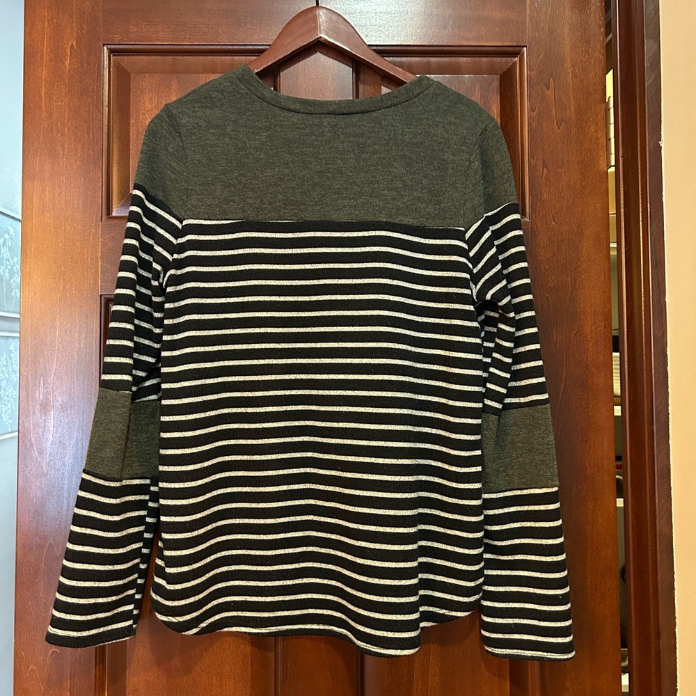 12PM by Mon Ami Striped‎ Long Sleeve Knit Top Neutral Casual - Picture 3 of 6